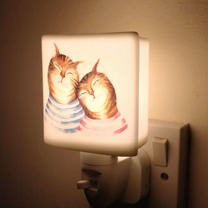 cat led light